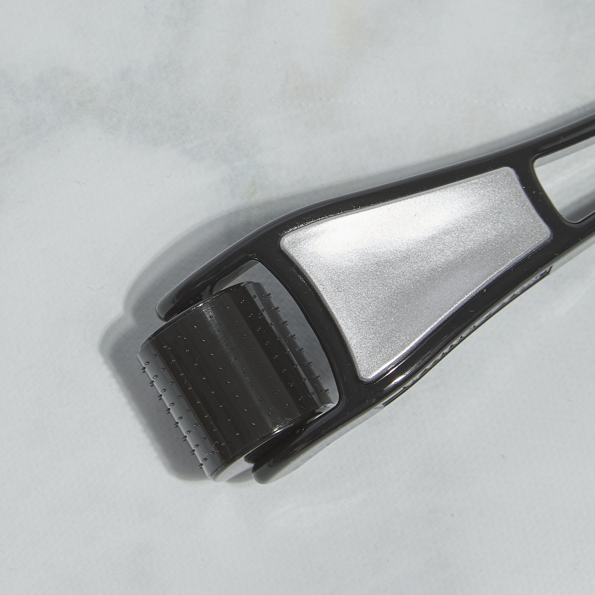 Sensitive Skin Derma Roller for Microneedling