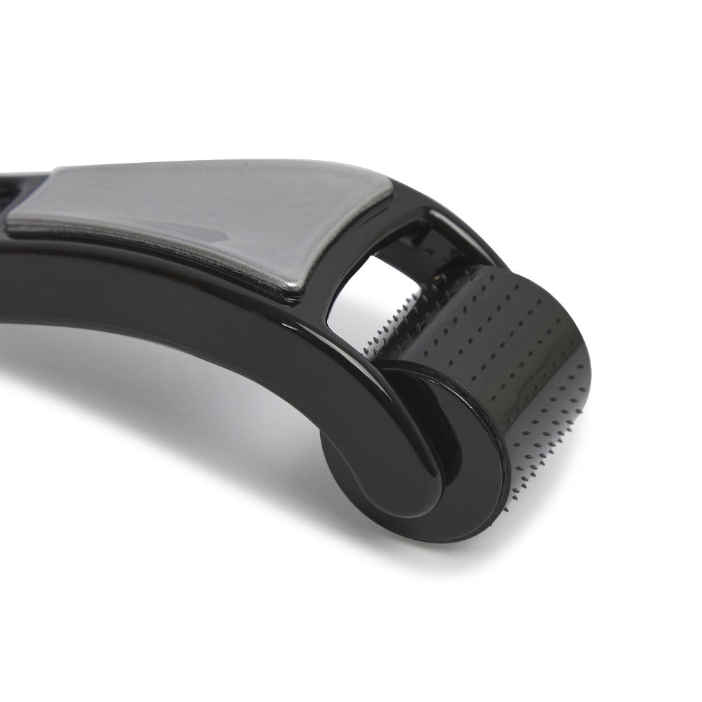 0.25mm microneedle roller close up
